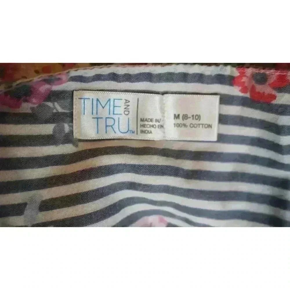 Time and Tru Women’s Striped Floral Blouse, Size M (8-10) - Picture 5 of 14